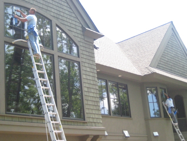 Window Washers in Centennial CO